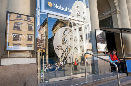 La Fondation Nobel doit aussi gérer l’héritage humain d’Alfred Nobel et montrer l’exemple aux générations futures (Photo: Shutterstock)
