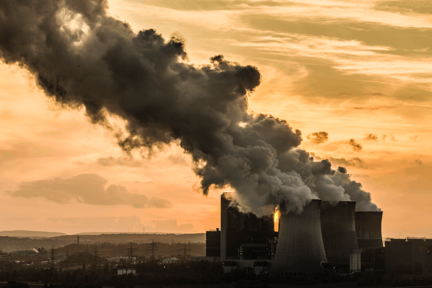 Coal-fired power station Weisweiler near Eschweiler in the Rhenish lignite mining area owned by RWE AG.  (Photo: © Bernd Lauter/ Greenpeace)
