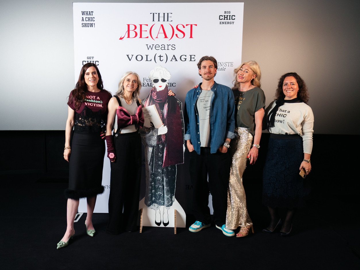Claudie Grisius, Stéphanie Grisius, Gigja Birgisdottir and her son Leo-Thor, and Jessika Rausch. (Photo: Stephanie Jabardo)