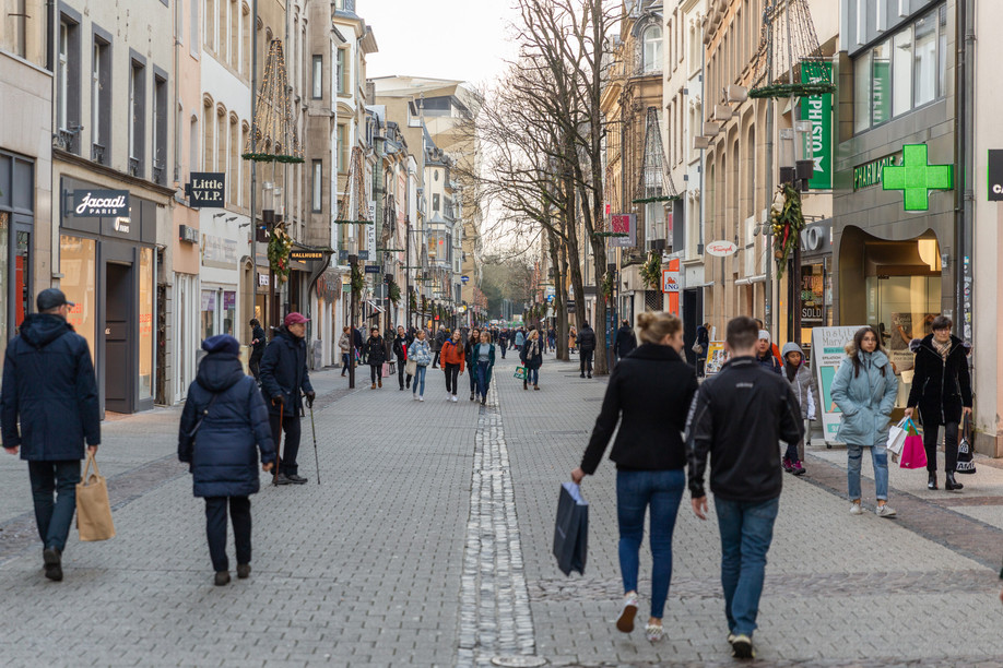 The number of Luxembourgers in the capital has been continuously decreasing since 1985, only picking up slightly in the last four years. They now make up 29.41% of Luxembourg City’s population. Photo: Romain Gamba - Maison Moderne Publishing SA