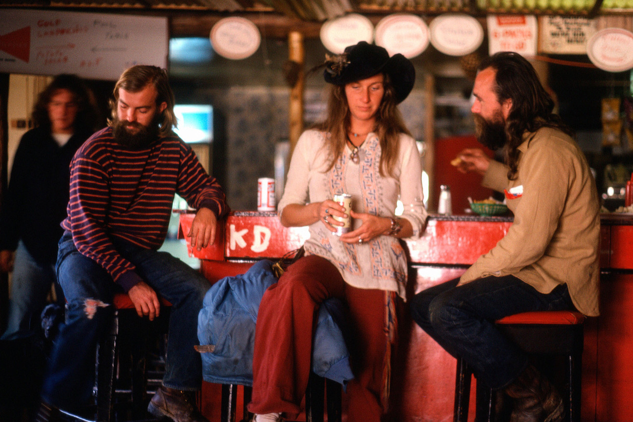 The counter is always a good alternative for a quick, no-fuss lunch. Photo: Alamy
