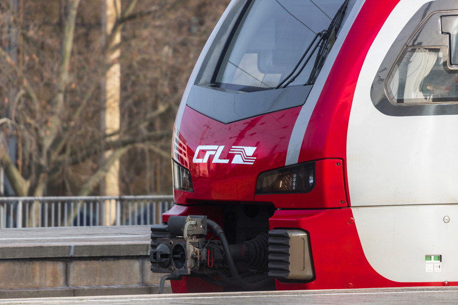 Photo shows the front of a CFL locomotive Shutterstock