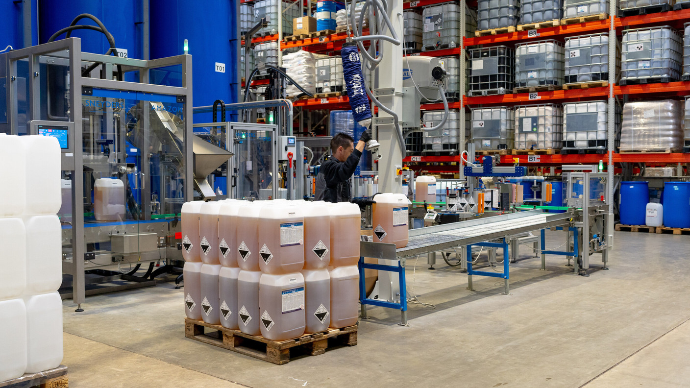 Most of its products are sold in 25-litre containers, which are now made from 35% recycled plastic. (Photo: Flowey)