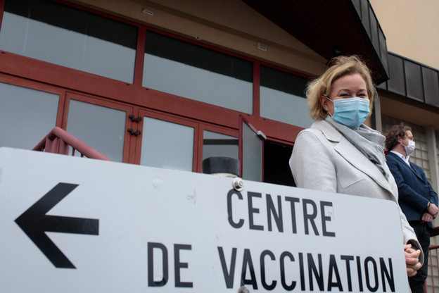 «Les commandes de vaccins sont calculées en fonction du nombre de résidents», a rappelé la ministre de la Santé. (Photo : Matic Zorman/Maison Moderne)