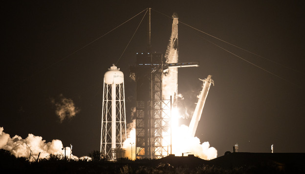 Lancement réussi durant la nuit de dimanche à lundi pour la fusée Falcon 9. (Photo: Nasa/Joel Kowsky)