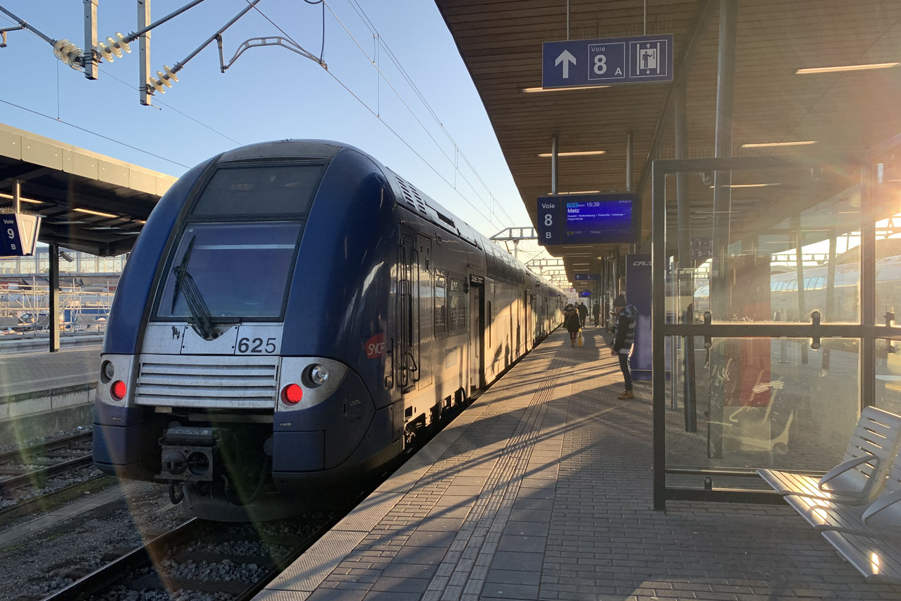 Seuls sept trains circuleront entre Metz, Thionville et Luxembourg en heure de pointe jeudi. (Photo: Paperjam)