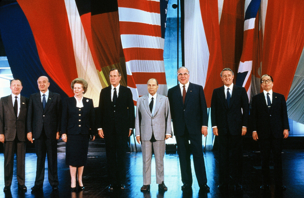 Le Gafi a été créé lors du sommet du G7 qui s’est tenu à Paris en 1989. De gauche à droite: Jacques Delors (Commission européenne), Ciriaco de Mita (Italie), Margaret Thatcher (Royaume-Uni), George Bush (États-Unis), François Mitterrand (France), Helmut Kohl (Allemagne), Brian Mulroney (Canada) et Sosuke Uno (Japon). (Photo: Sipa)