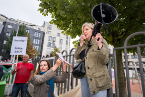 Laurence Gillen and Graziela Bordin gave speeches. Photo: Nader Ghavami