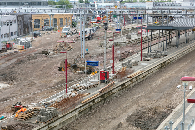 Le côté nord de la gare est littéralement sans ses rails. (Photo: Romain Gamba / Maison Moderne)