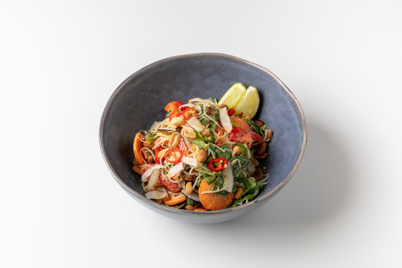 Beet’s bowls are created using seasonal vegetables on Place Guillaume II. (Photo: Romain Gamba/archive)