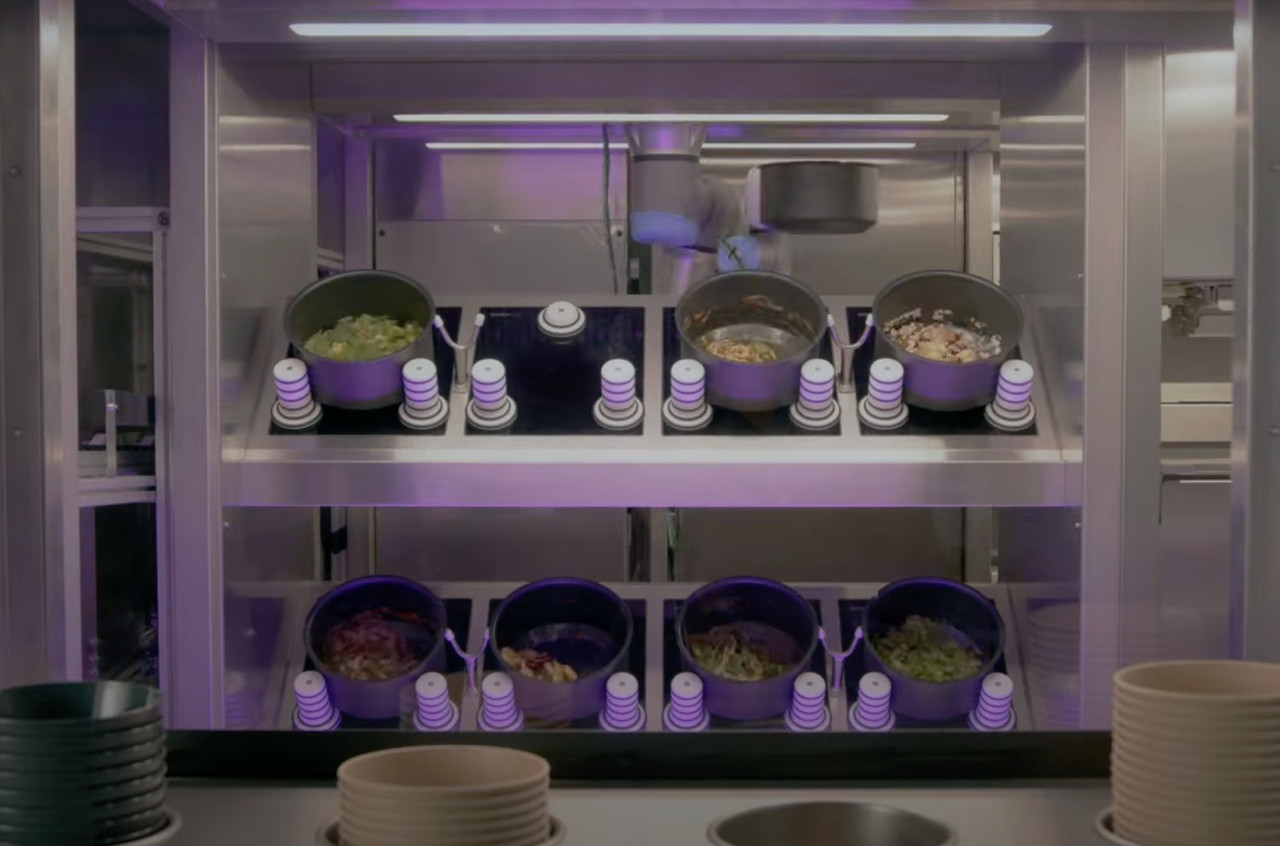 The robotic system enables eight dishes to be cooked in parallel, without human assistance. Photo: Goodbytz