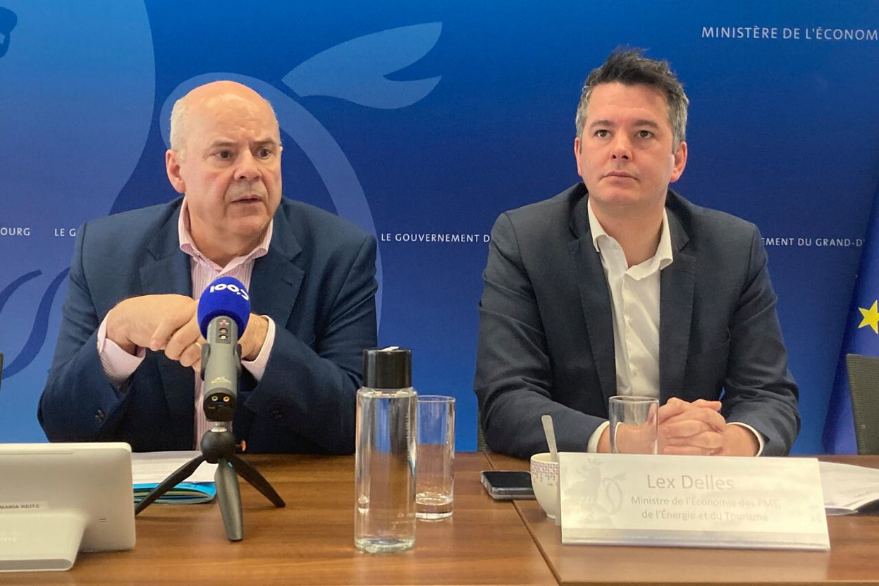 “It is important that we have an attractive minimum wage here in Luxembourg and that people can also live on the minimum wage,” said economy minister Lex Delles. Photo: Paperjam archives