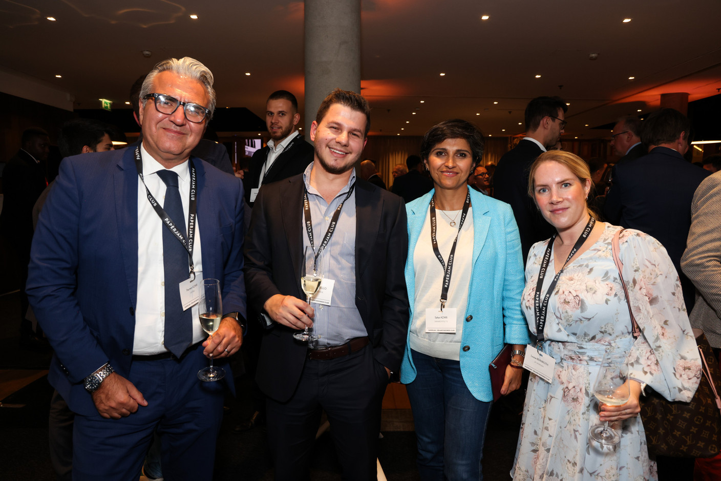 Peyman Azari (Vistra), Valentin Morello (Maison Moderne), Sahar Azari (Saharchitects) et Louise Bernroth (J.P. Morgan). (Photos: Eva Krins/Maison Moderne)