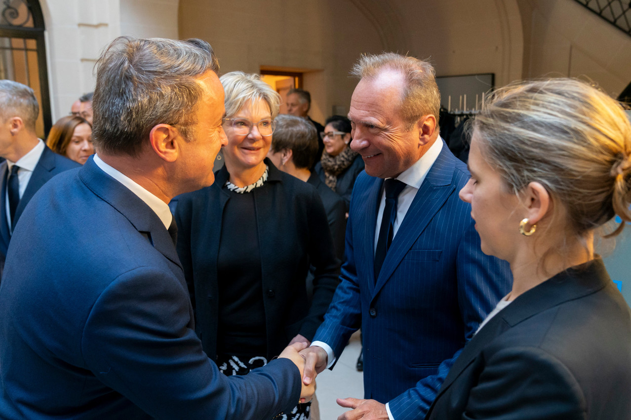 Dans certaines communes ou institutions, certains élus nommés ministres doivent céder leur place à un remplaçant. C’est notamment le cas du nouveau ministre des Finances, Gilles Roth, qui doit laisser sa place de bourgmestre à Mamer.  (Photo: Emmanuel Claude/SIP)