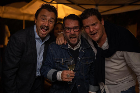 Le champion Henri Leconte, l’humoriste Chicandier et le restaurateur Étienne-Jean Labarrère-Claverie en goguette mardi soir à l’Opéra. (Photo: K&B Production)