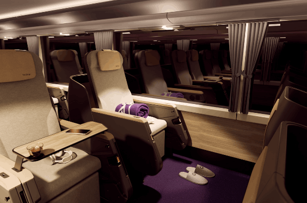 Twiliner développe des sièges de bus novateurs qui peuvent se transformer en lits confortables sur simple pression d’un bouton. La coque du siège, comprenant une petite table pour manger et travailler, offre l’intimité nécessaire. (Photo: Twiliner)