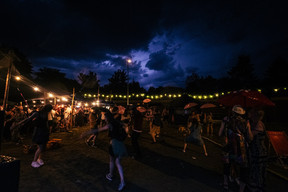 Les concerts De Gudde Wëllen étaient enfin de retour, grâce à un festival de cinq jours au Kirchberg, qui a fait du bruit malgré la pluie! (Photo: Mike Zenari)