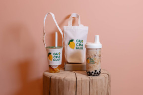 A number of accessories are available to complement the bubble tea experience. Photo: Guo Cha Club