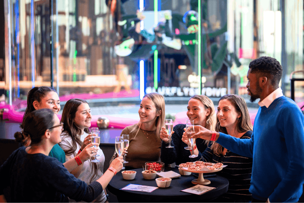 L’équipe Superiro chez LuxFly pour un verre convivial le jeudi entre 17h et 18h30. (Photo: @luxflyskydive)