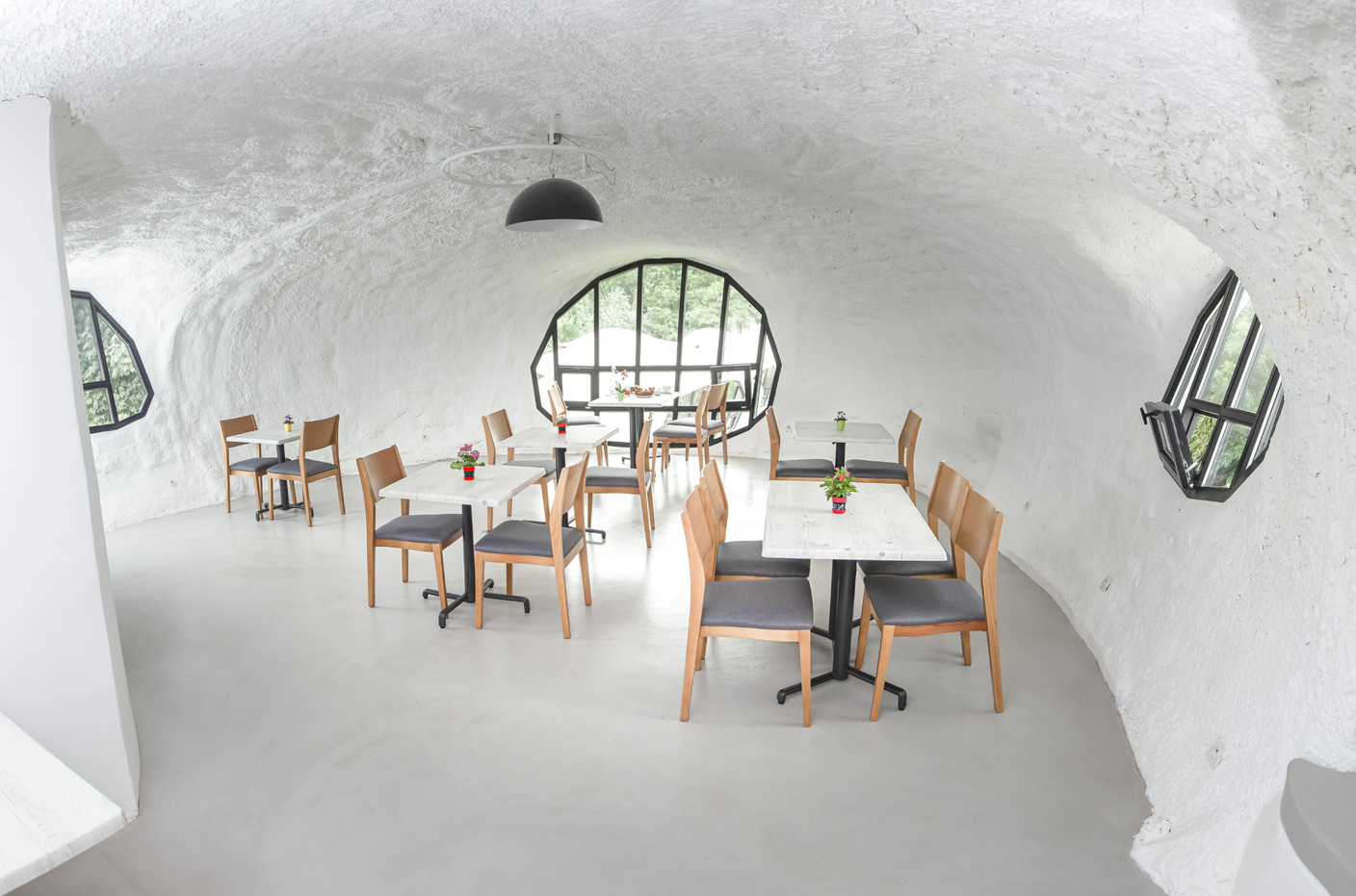 View of the breakfast room. Photo: bestioleprod