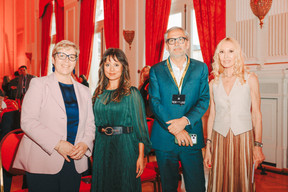Minister Martine Deprez (Ministry of Health and Social Security), Mithu Storoni (author of *Hyperefficient*), Mike Koedinger (Paperjam) and Isabelle Thille (Exhale Yoga Studio). Photo: Julian Pierrot/Paperjam