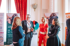 Thierry Roland (Apex Group), Camille Procureur (Workplace Well Being) and Sandra Dias. Photo: Julian Pierrot/Paperjam