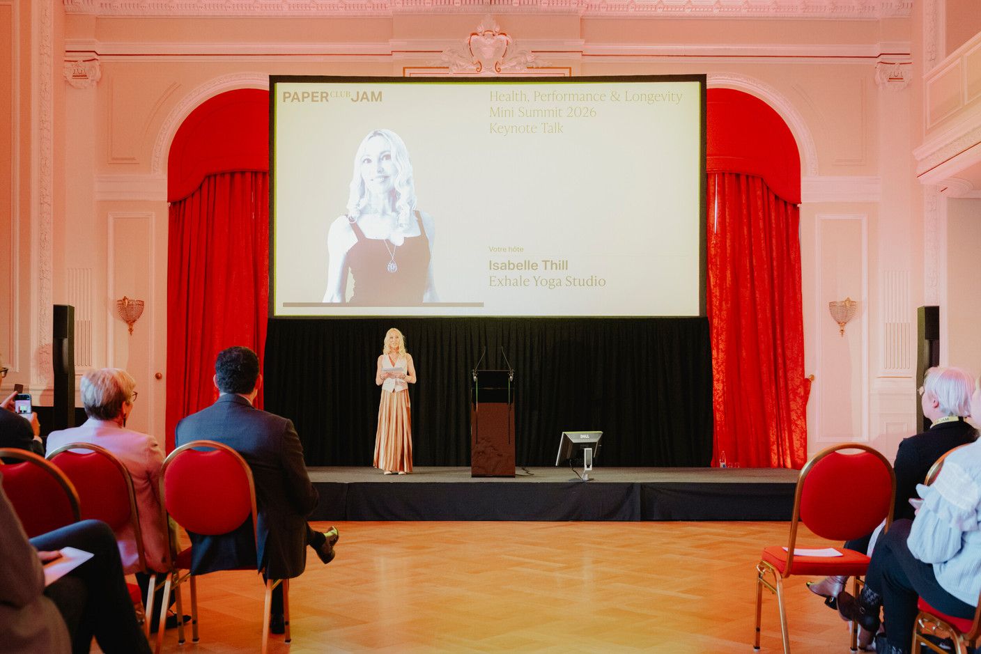 Isabelle Thill (Exhale Yoga Studio). Photo: Julian Pierrot/Paperjam