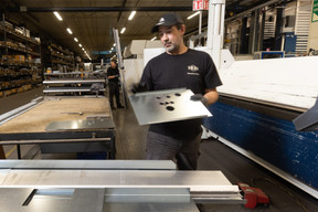 Une centaine de salariés travaillent au sein de l'entreprise Hein à Strassen. (Photo: Guy Wolff/Maison Moderne)