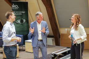 Antoine Paccoud (Liser), Henri Kox (ministre du Logement) et Nathalie Reuter (Maison Moderne) (Photo : Luc Deflorenne)