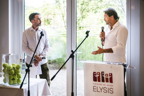 Henri Leconte met with the residents of the Elysis care home in Luxembourg-Kirchberg, their relatives and families, the Elysis staff, and around twenty children from Strassen Primary School. (Photo: Boris Patzek)