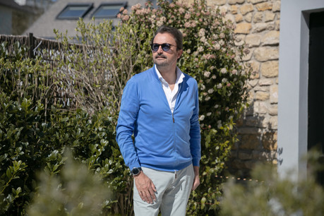 Entre quelques coups droits et émissions télé comme «Celebrity MasterChef», le champion de tennis et fin gourmet Henri Leconte dévoile à Paperjam Foodzilla ses tables luxembourgeoises préférées… (Photo: Romain Gamba/Maison Moderne)