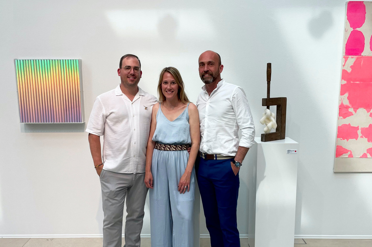 The Art2Cure team, from left to right: Philippe Lamesch, Leslie Barnig, Ralph Waltmans. Credits Art2Cure. (Photo: Hogan Lovells)