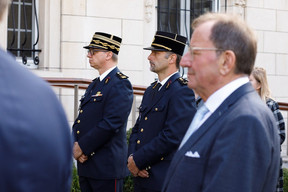 Des représentants des premiers intervenants et de la communauté militaire luxembourgeoise étaient également présents à la cérémonie. (Photo: Matic Zorman/Maison Moderne)