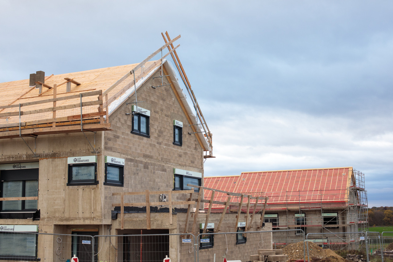 Lower mortgage loan volume data indicates that households, despite ongoing price corrections in Luxembourg’s residential real estate markets, remain on the sidelines. Archive photo: Matic Zorman / Maison Moderne