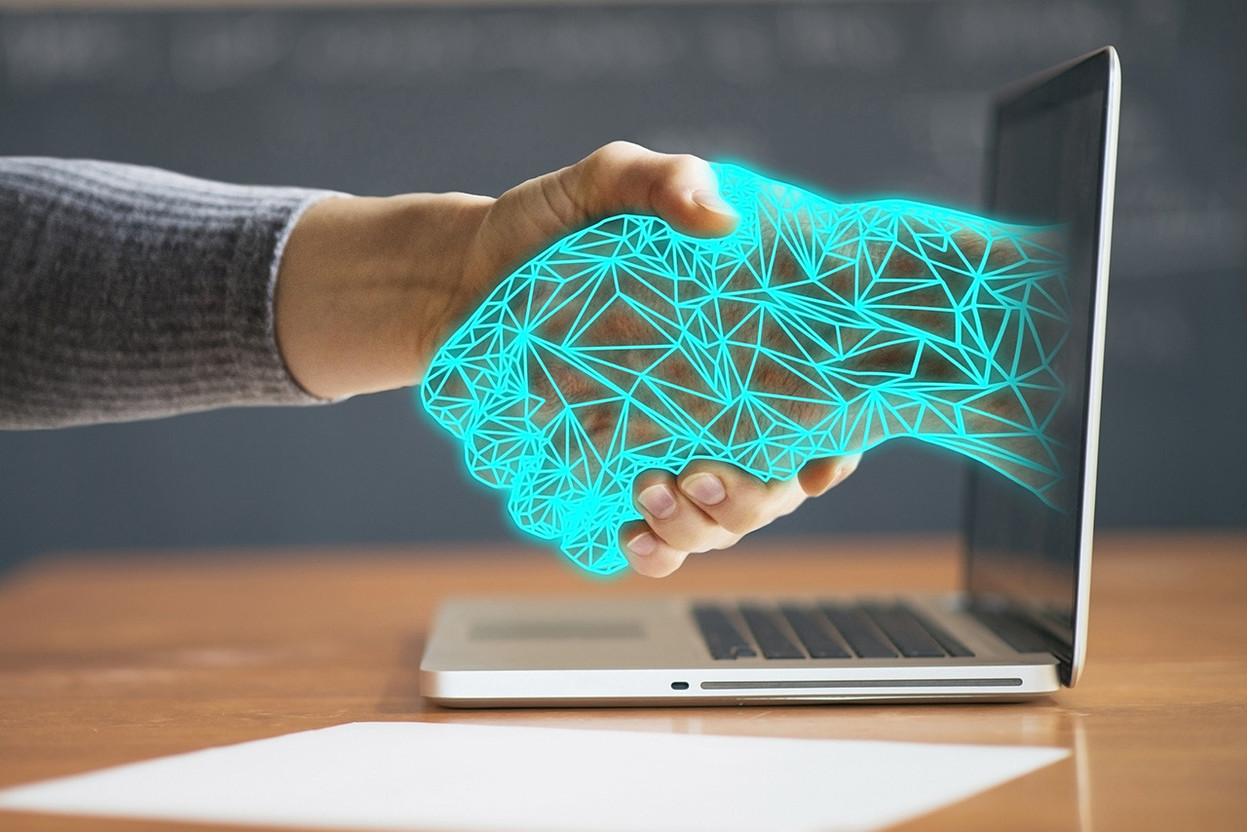 For the HRDs surveyed, the massive integration of AI into practices is seen as an opportunity to strengthen functions rather than a threat. (Photo: Shutterstock)