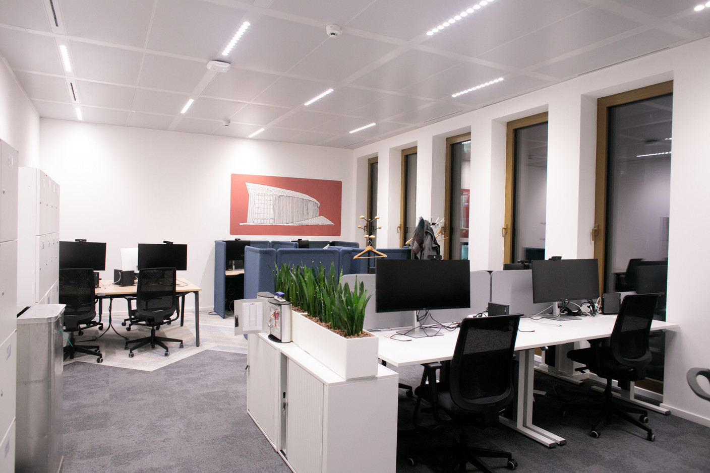 View of HSBC’s new office space in Cloche d’Or. Photo: Matic Zorman/Maison Moderne