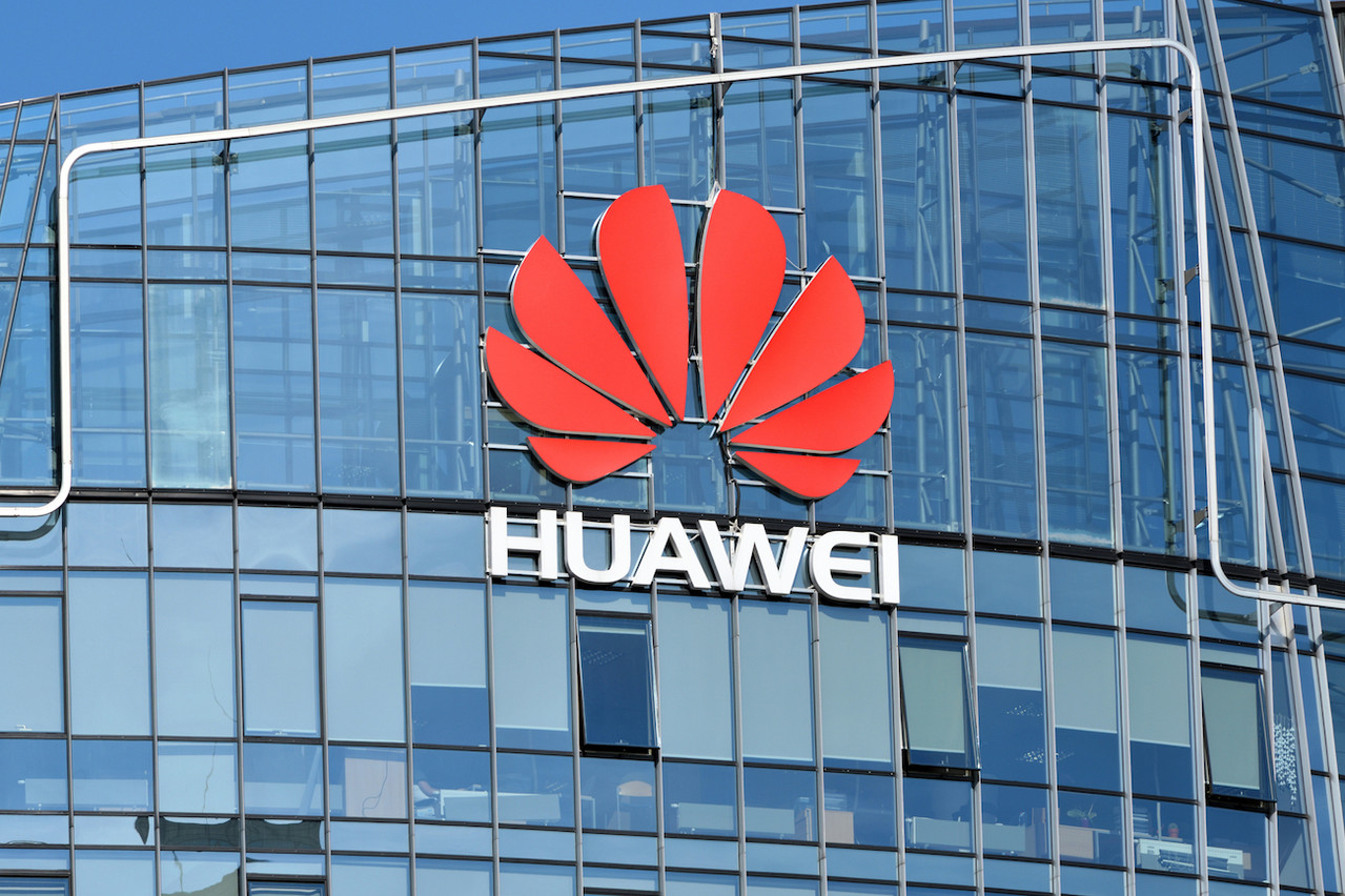 Huawei a annoncé lundi vendre sa participation majoritaire dans sa filiale Huawei Marine Systems Co Ltd, responsable du déploiement des réseaux de télécommunications sous-marins.  (Photo: Shutterstock)