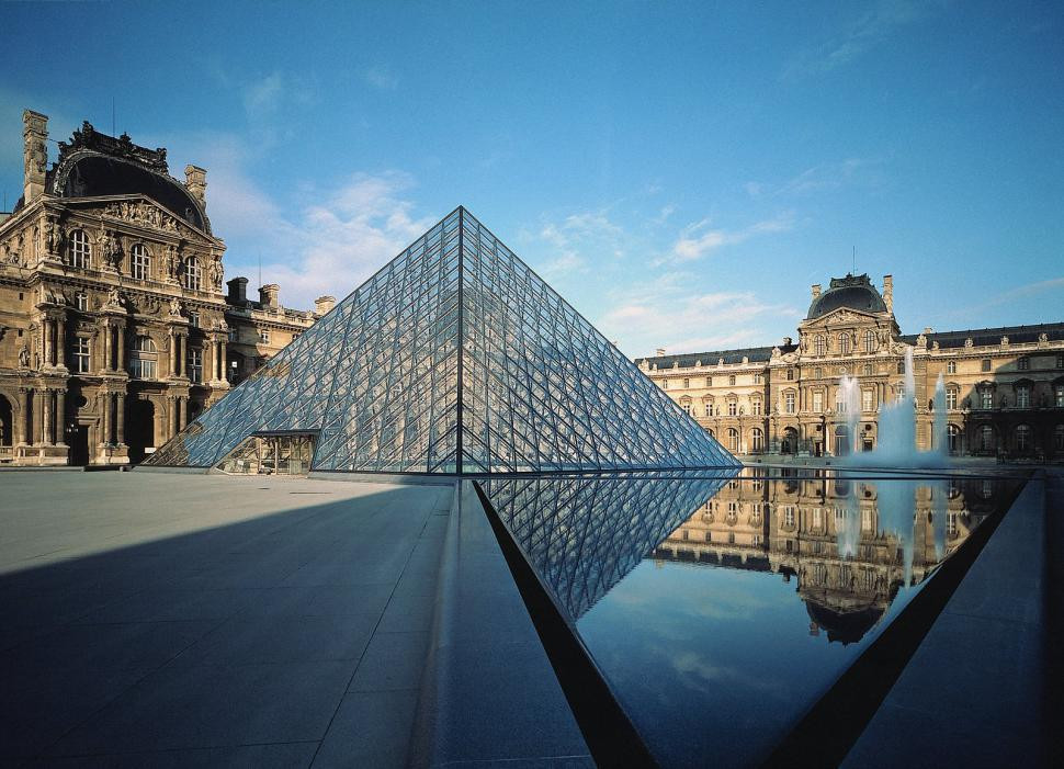 Musée du Louvre à Paris Photo: Koji Horiuchi