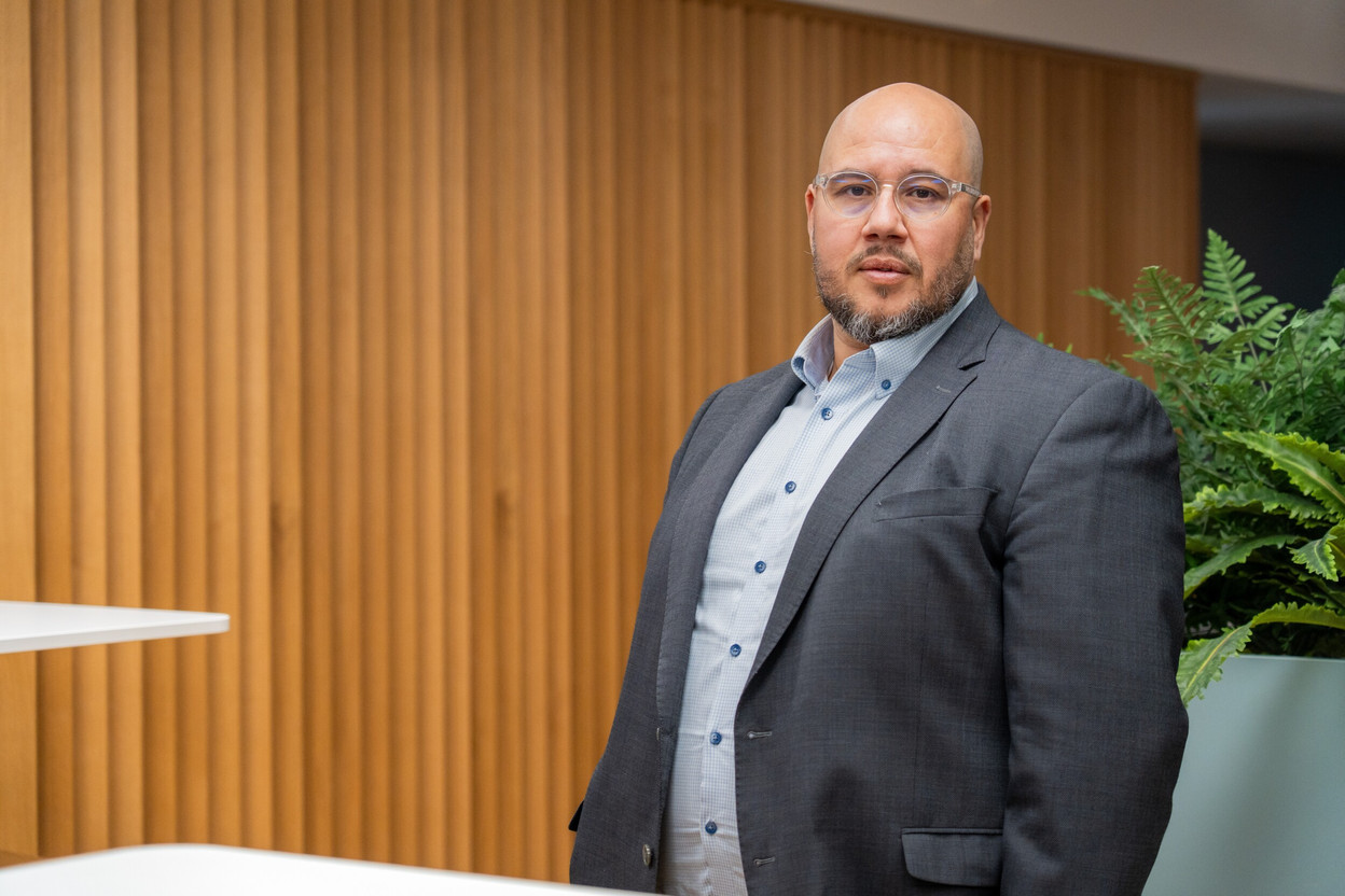 Karim Mati, an international expert, is looking to continue his career in a company where sales are consultative and where growth and the quality of execution are equally valued.  (Photo: Alexandre Melo de Jesus/Adem)