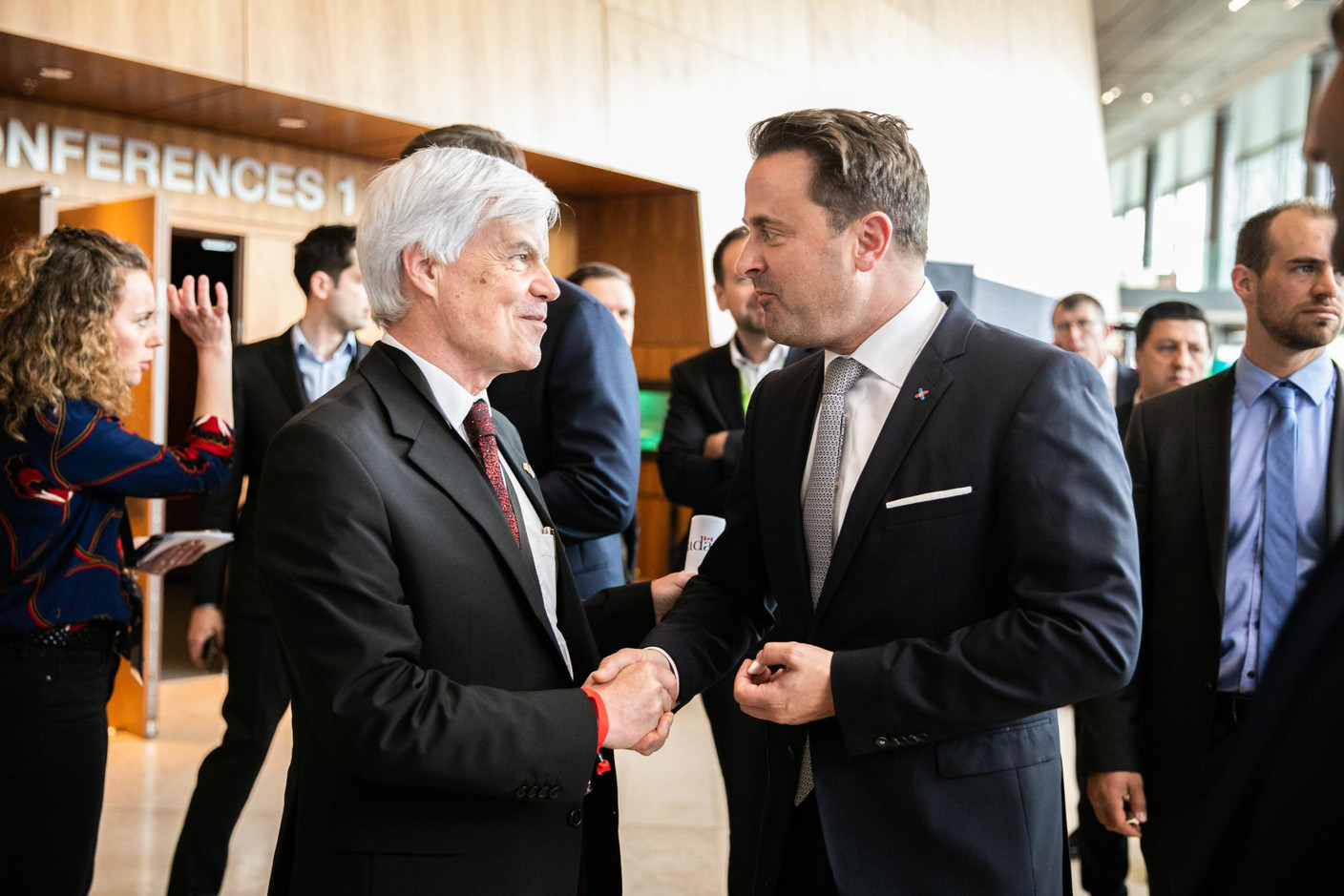 À droite, Xavier Bettel (Premier ministre) (Photo: Edouard Olszewski)