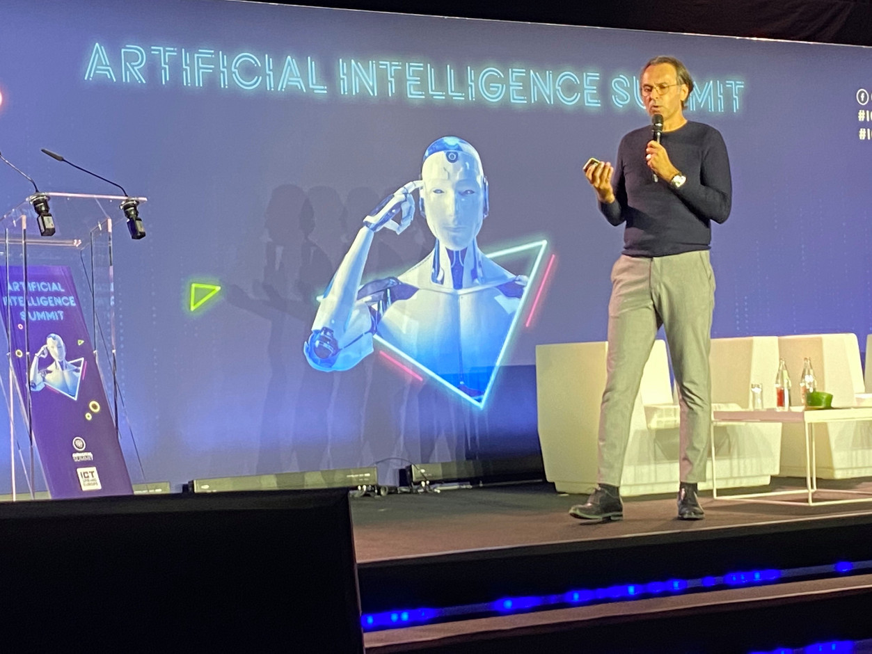 Le country manager de Microsoft, Candi Carrera, a tiré les premiers enseignements sur l’apport de l’intelligence artificielle à la gestion de la crise. (Photo: Paperjam)
