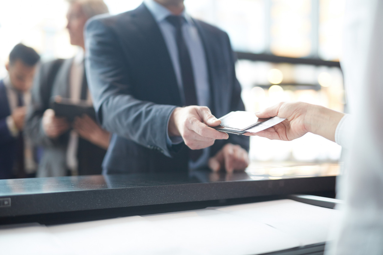 À partir d’avril 2025, il faudra débourser une dizaine d’euros pour entrer au Royaume-Uni et obtenir une autorisation électronique de voyage (ETA), désormais obligatoire pour rejoindre le pays. (Photo: Shutterstock)