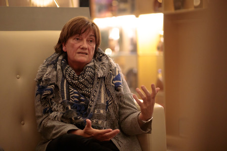 «Je rêve d’écoles techniques dans lesquelles l’excellence ne concerne pas seulement le maniement des outils, mais aussi le raisonnement, la communication, l’écriture…», lance Michèle Detaille, présidente de la Fedil. (Photo: Matic Zorman)