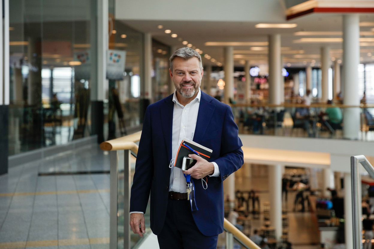 Thierry Debourse est depuis juillet le nouveau directeur du centre commercial Belval Plaza (Photo: Romain Gamba / Maison Moderne)