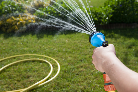 Arroser son jardin: l’administration le déconseille pour le moment. (Photo: Shutterstock)