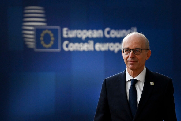 Au Conseil européen, Luc Frieden a défendu une approche pragmatique de l’immigration: fermeté face aux arrivées irrégulières, mais ouverture à une immigration légale indispensable à l’économie luxembourgeoise. (Photo: Conseil européen)