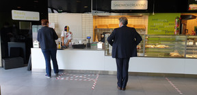 La plupart des restaurants d’entreprise ne proposent que du take-away, vu le peu de collaborateurs présents sur les sites. ((Photo: Sodexo Luxembourg))