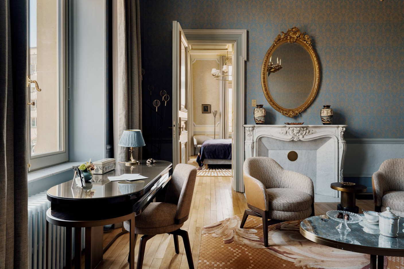 The Mélusina Suite has a very generous lounge area. Photo: Amaury Laparra