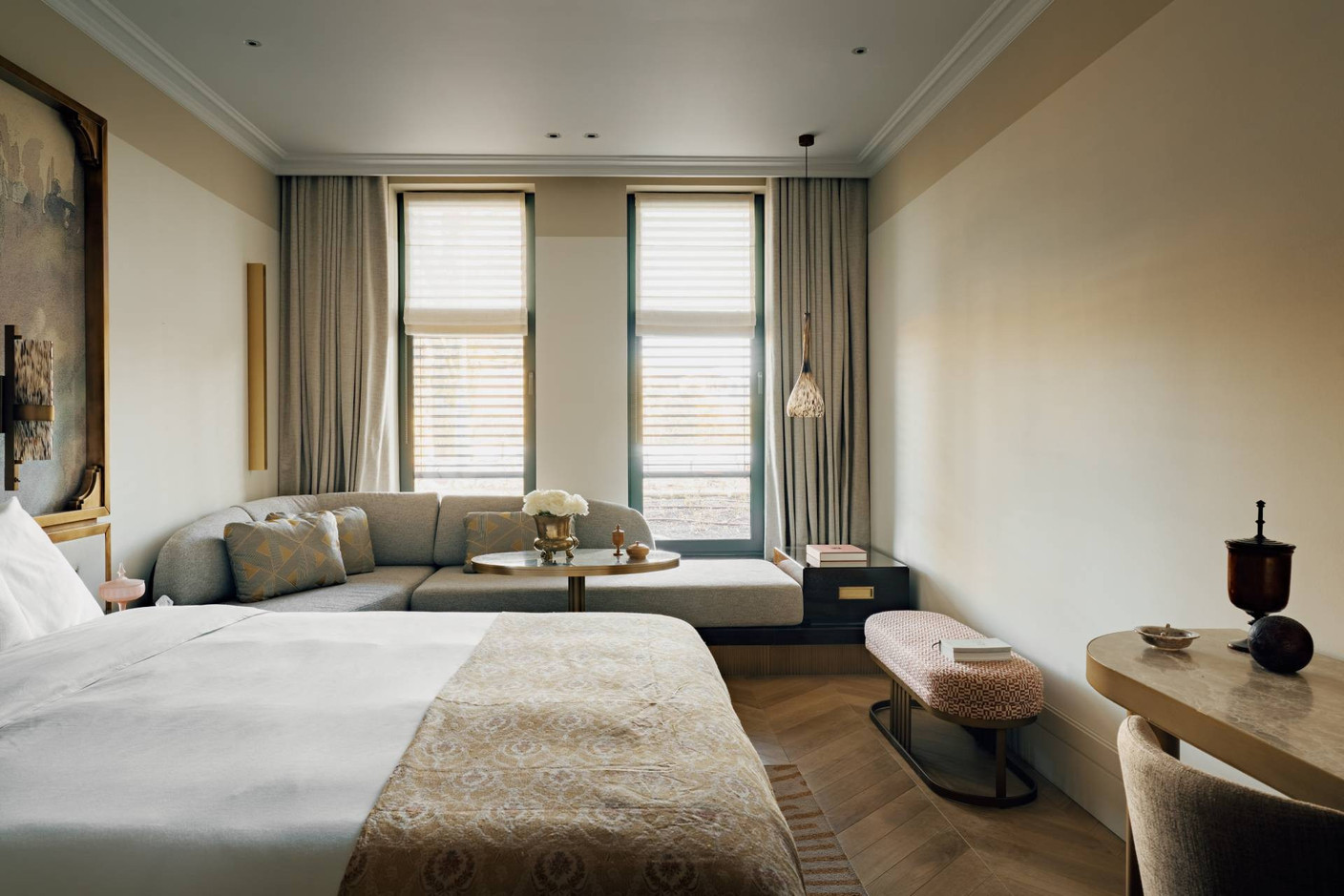 The Signature Garden room opens directly onto the garden. Photo : Amaury Laparra