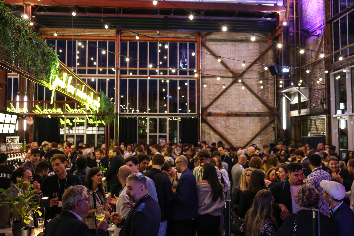 Max Romersa In photos: dive into the Paperjam #Nextgen release party | Delano News